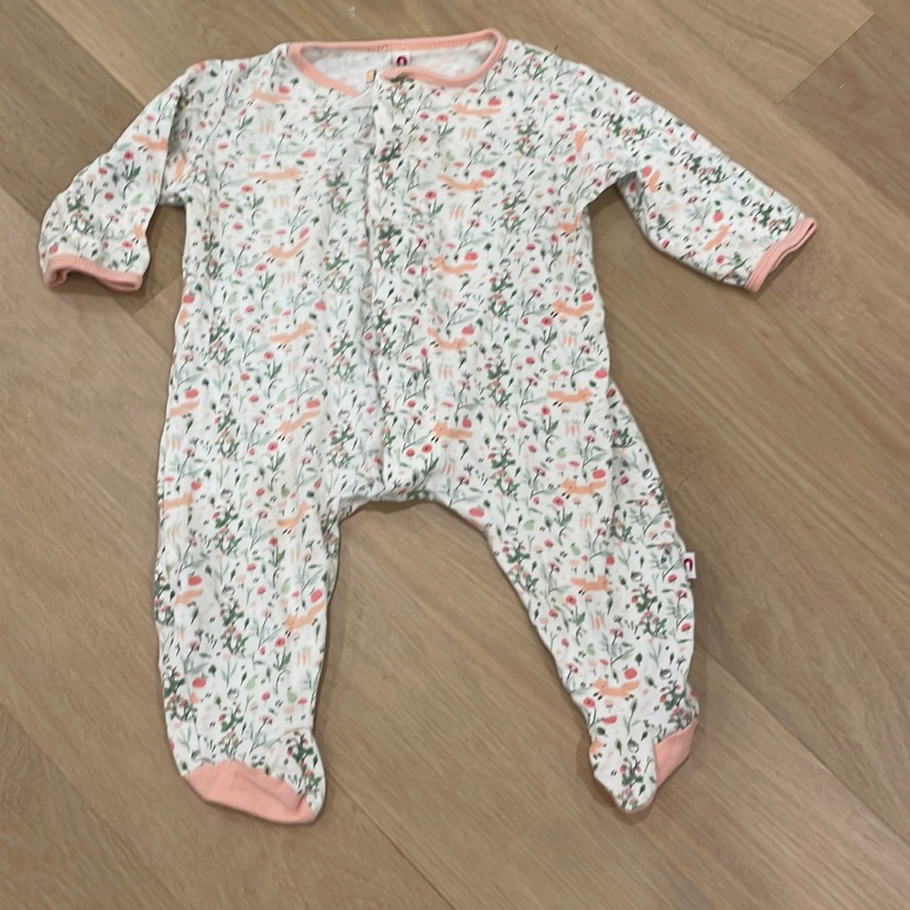 Magnetic footie in fox print